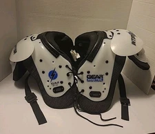 Gear Pro-Tec Intimidator Youth SM Football Shoulder Pads 75-100 lbs 12"-13"
