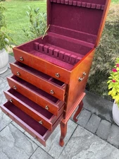 VTG Wallace Silversmith Mahogany 4 Drawer Queen Anna Flatware Chest 35x16x12.5”