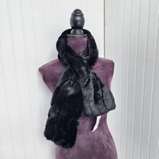 NWT 55 Inc Internatio Winter Faux Fur Scar Collar Super Soft Texture Shawl Wrap