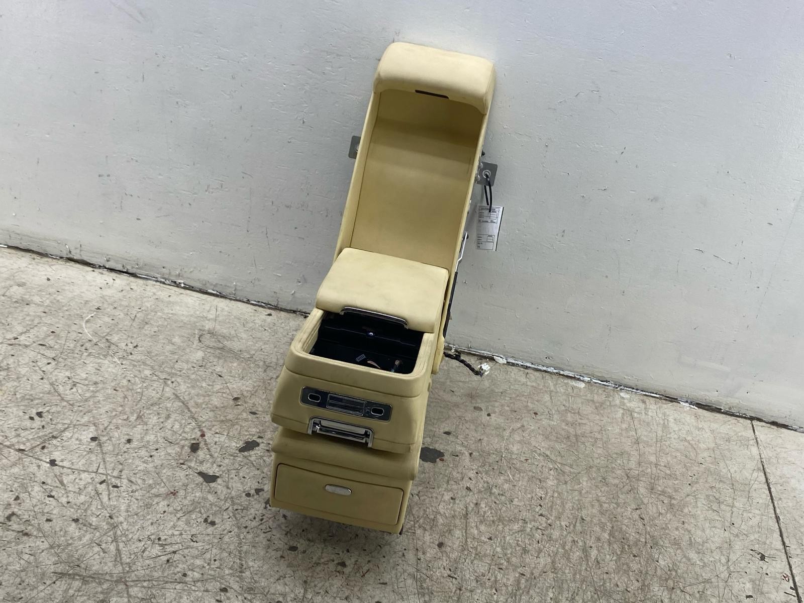 Bentley Mulsanne 2010-2020 Rear Upper Center console