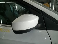 Passenger Side View Mirror Painted Cap Non-heated Fits 17-19 Escape 104813525