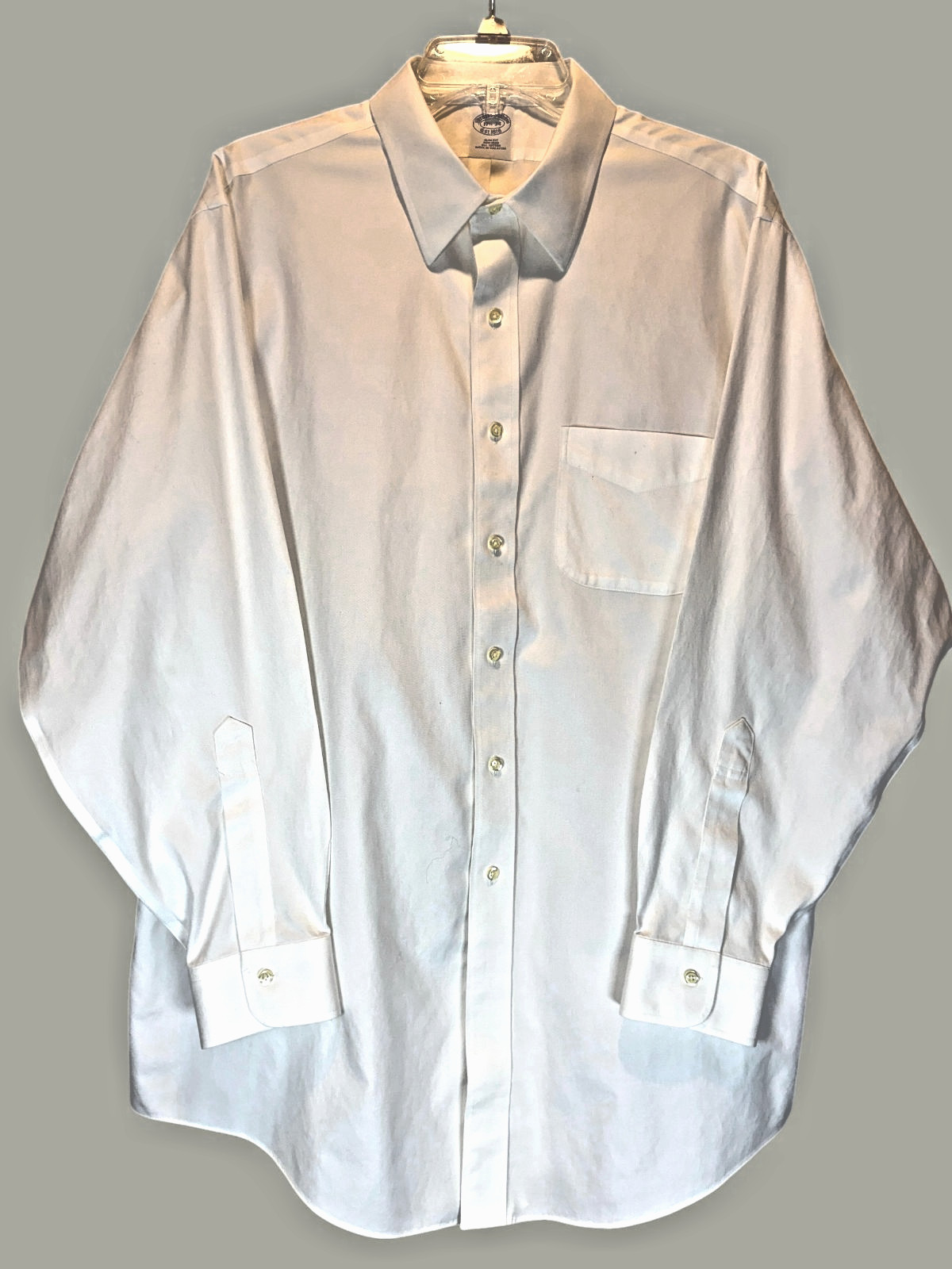Brooks Brothers Non-Iron Slim Fit Button Up Shirt Men's 17 1/2-34 All Cotton