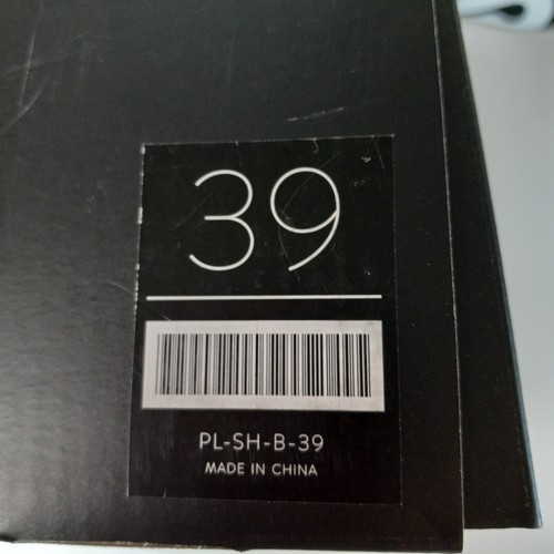 Peloton Cycling Shoes Women's EU 39 (US 8) Hook & Loop Closure Black & White NIB - Picture 5 of 17
