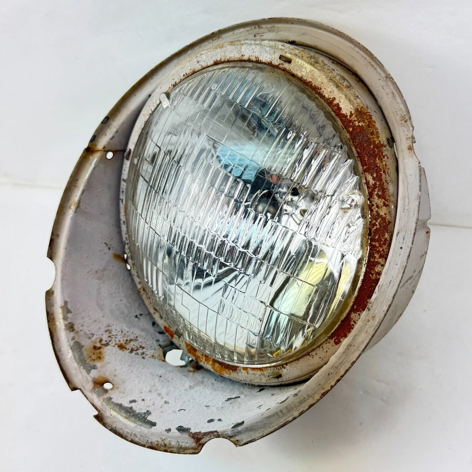 Anillo de carcasa de faro delantero Hella original OEM para Porsche 356 111941153D Foto 4 de 4