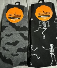 Men's Halloween Socks Crew Socks Skeleton  Socks Bat Socks Halloween Socks