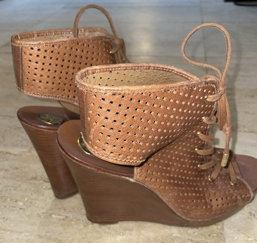 Tory Burch Brown Perforated Gladiator Wedge Heel Sandals 10M - Picture 4 of 9