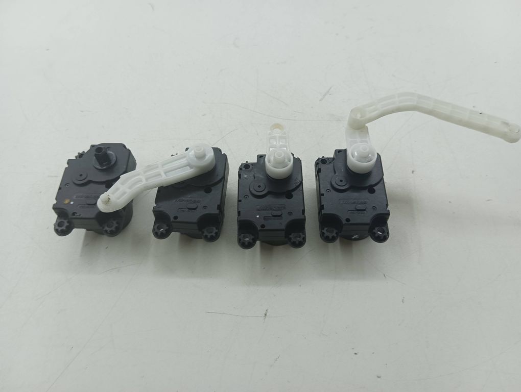 Nissan Qashqai 2019 Air Flap Motor Heater Actuator 277T14BU1A