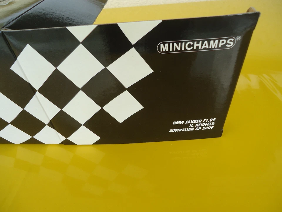 Minichamps 1:18 BMW Sauber F1.09 N.Heidfeld 2009 mit OVP 100090006 - Bild 4 von 4