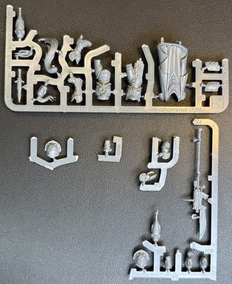 Custodian Guard Body 6 Female Custodes Horus Heresy Warhammer 30k - NoS (x1)