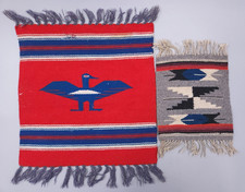 Dwa vintage/antyczne sploty samplerowe Chimayo (7,5" x 9" i 14" x 14,25")