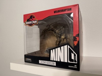 Iron Studios MiniCo Jurassic Park Velociraptor 