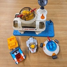 Vintage PLAYWORLD TOYS SPACE STATION 06 PLAYSET Playmates 1984 W Figures