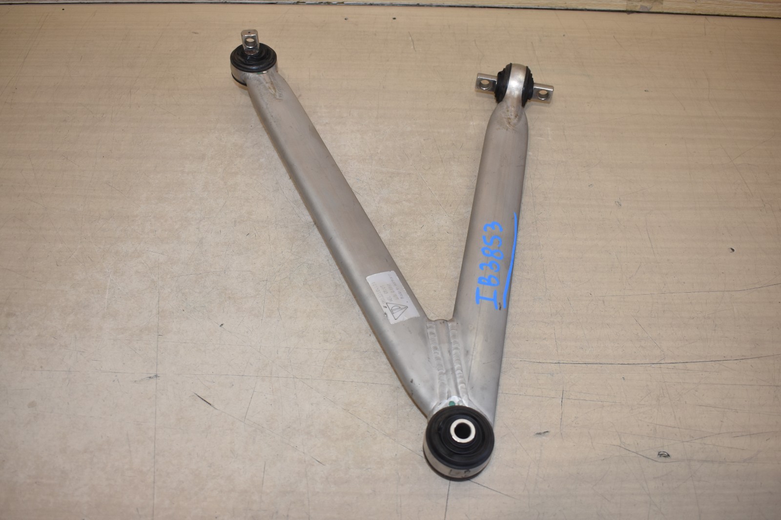 2004 2005 2006 PORSCHE CARRERA GT REAR SUSPENSION LOWER CONTROL ARM GENUINE OEM