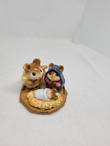 Wee Forest Folk M-117 Chris-Mouse Pageant