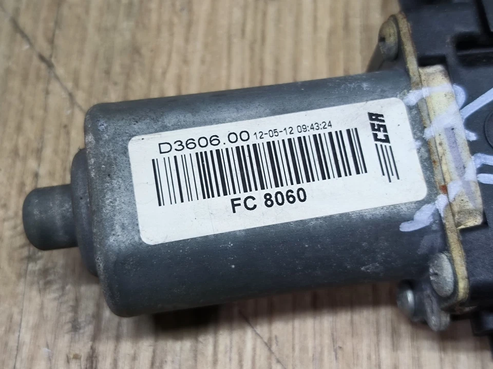 Jaguar XF X250 Facelift Front Right Door Window Regulator Motor D360600 /FC8060 - Image 4 of 4