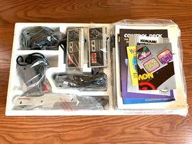 Nintendo Power Set / Power Pad + Gun / NES with Box and Original Packaging
