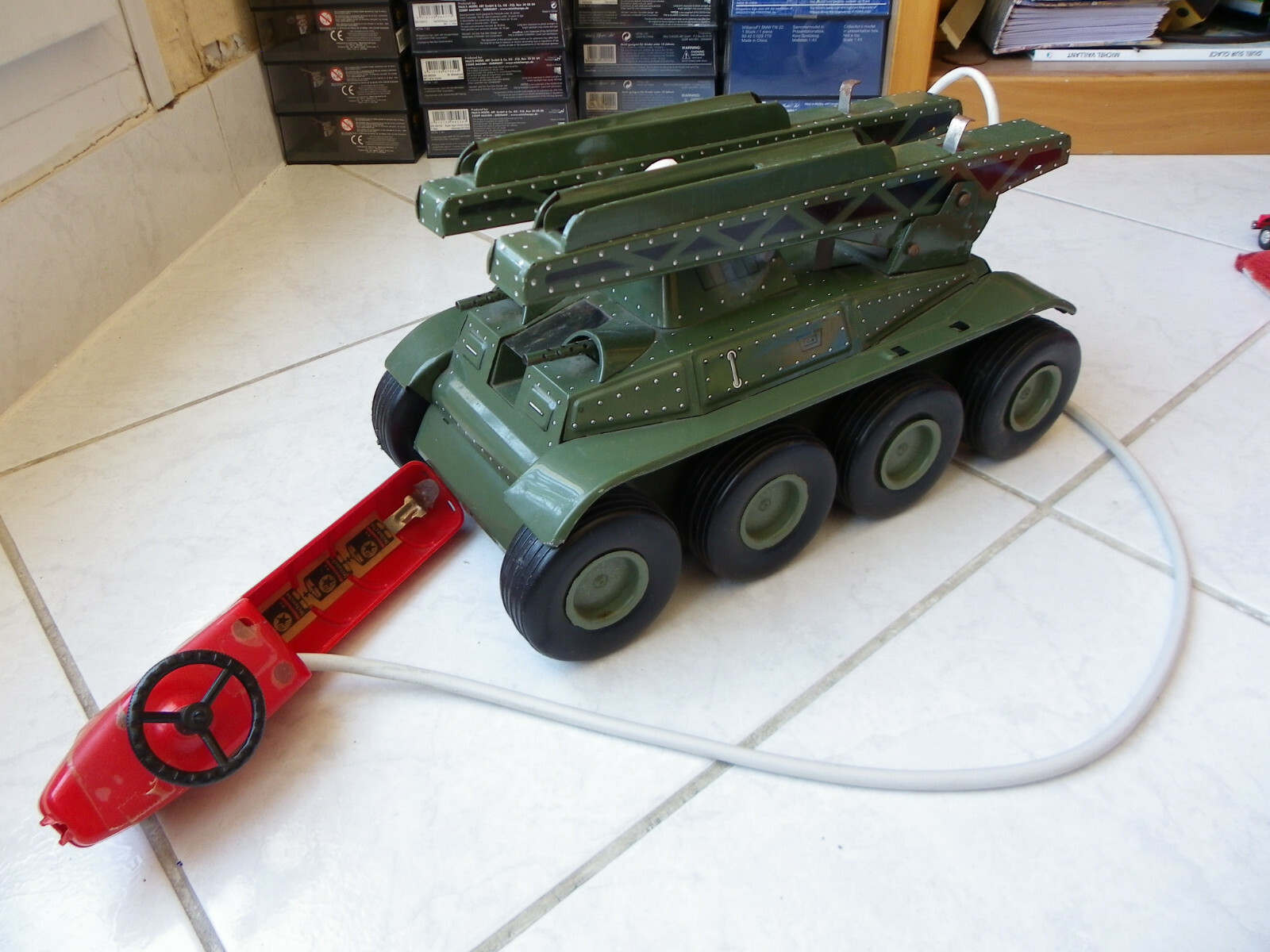 Tank Joustra d’occasion Plus que 3 à 70