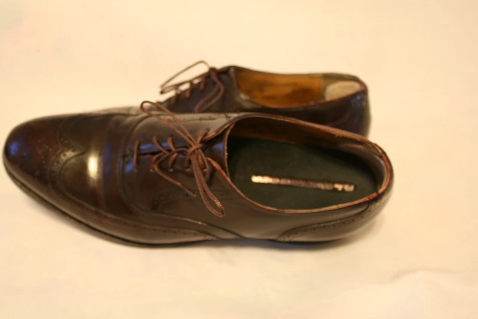 Men's Stafford Burgundy Leather Lace-Up Wing Tips Dress Shoes Size 8 D/B 89740 - Image 3 of 4