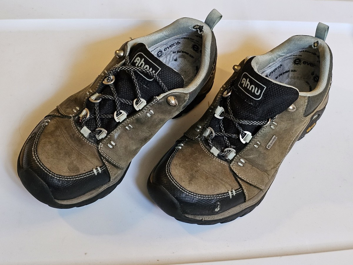 Ahnu Women Sz Montara II Olive Leather Waterproof Hiking Shoes