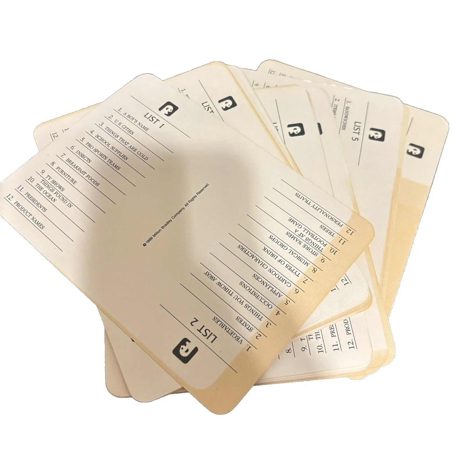 Milton Bradley 1988 Cards Contemporary Manufacture Board & Traditional Games