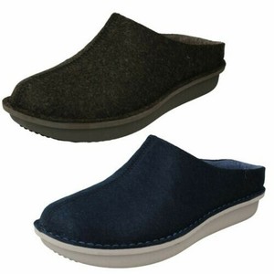 clarks clogs mens