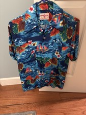 RARE Hawaiian Holiday Vintage Aloha Shirt 60s 100 Rayon