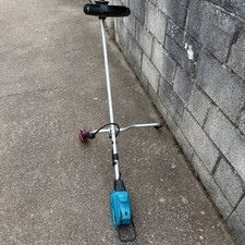 Makita UR013GT206 40Vmax XGT Brushless Brush Cutter