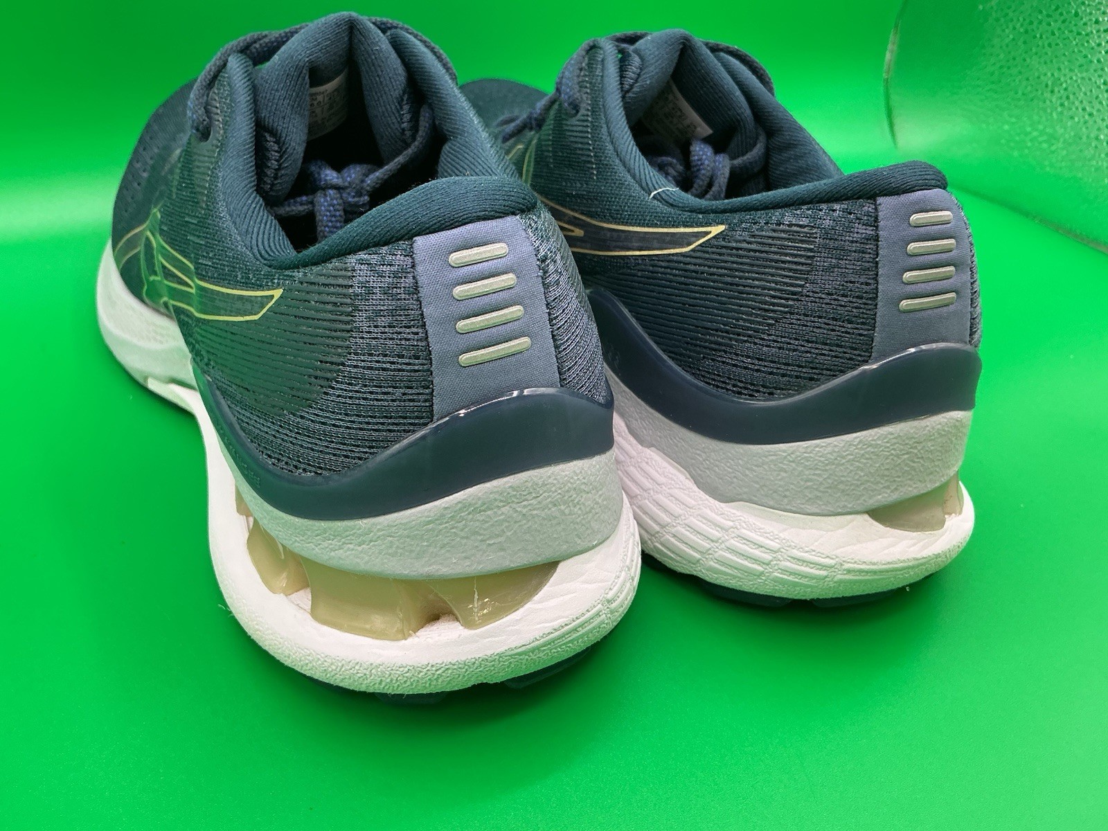 Asics Gel Kayano 28 Womens Navy/Yellow Trail Road Running Sneakers Shoe SZ 9.5 thumbnail 4