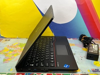 Fujitsu Lifebook U7311/FX Core i5-1135G7 8GB SSD 256GB Win 11 Pro
