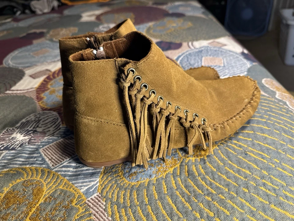 Zapatos mocasín para mujer Minnetonka talla 11 cuero gamuza marrón polvoriento Foto 2 de 4