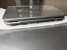 New Nintendo 3DS XL Black Handheld Console Complete Near Mint