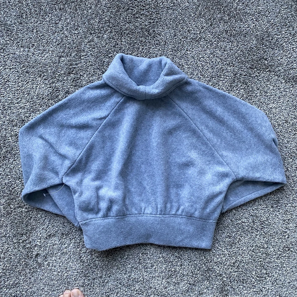 Old Navy Active Girls Go-Warm 灰色套衫短毛衣 — 第 3/4 张图片