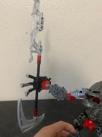LEGO BIONICLE: Maxilos and Spinax (8924), 95% complete!
