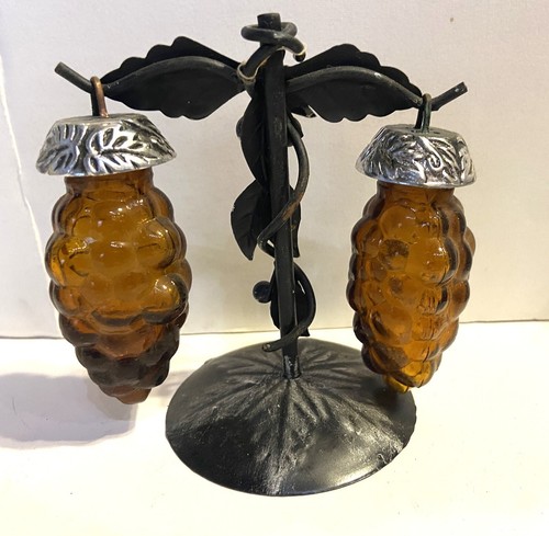 Vintage Amber Glass Grape Clusters Salt & Pepper Shakers Metal Vine Stand - Picture 2 of 3