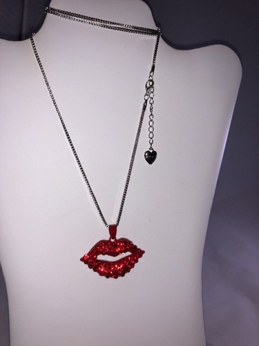 Betsey Johnson Necklace Lips Silver Sexy Red Crystals Gift Box - Picture 11 of 12