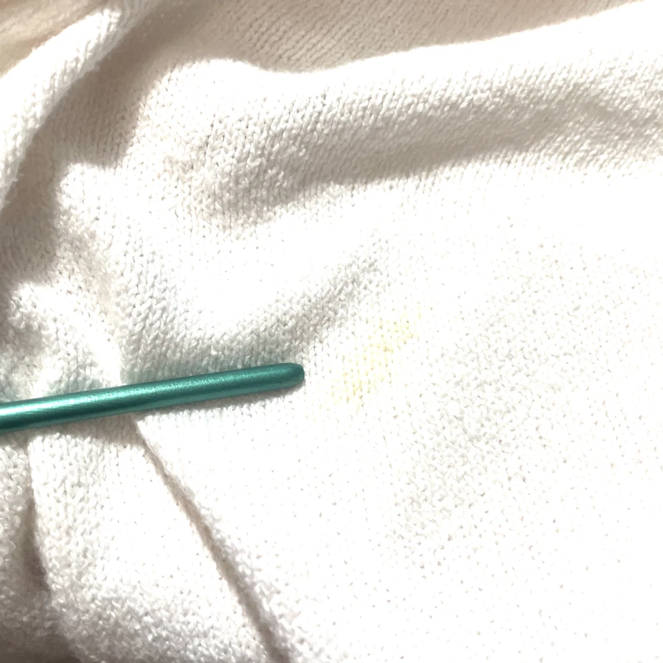 Cardigã Lilly Pulitzer XS branco (pequena mancha) - Imagem 3 de 4