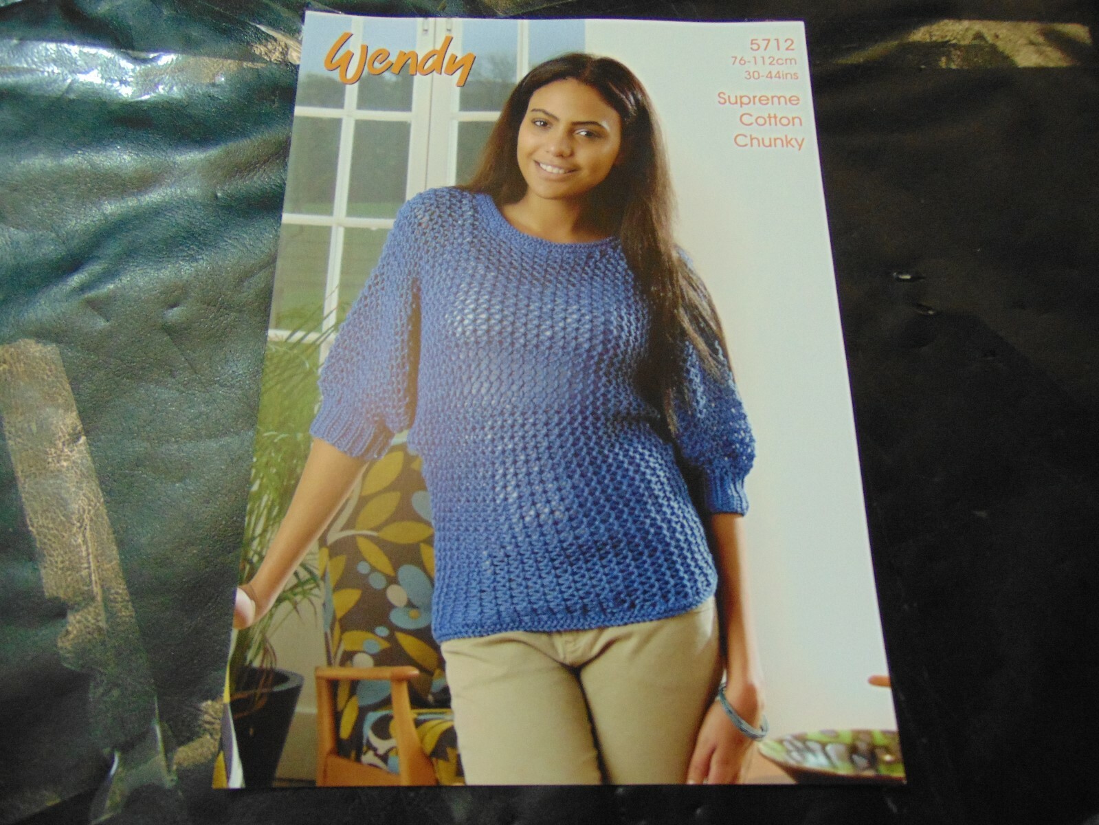 Wendy Chunky Knit Pattern 5712 Batwing Sweater  76 - 112 cm