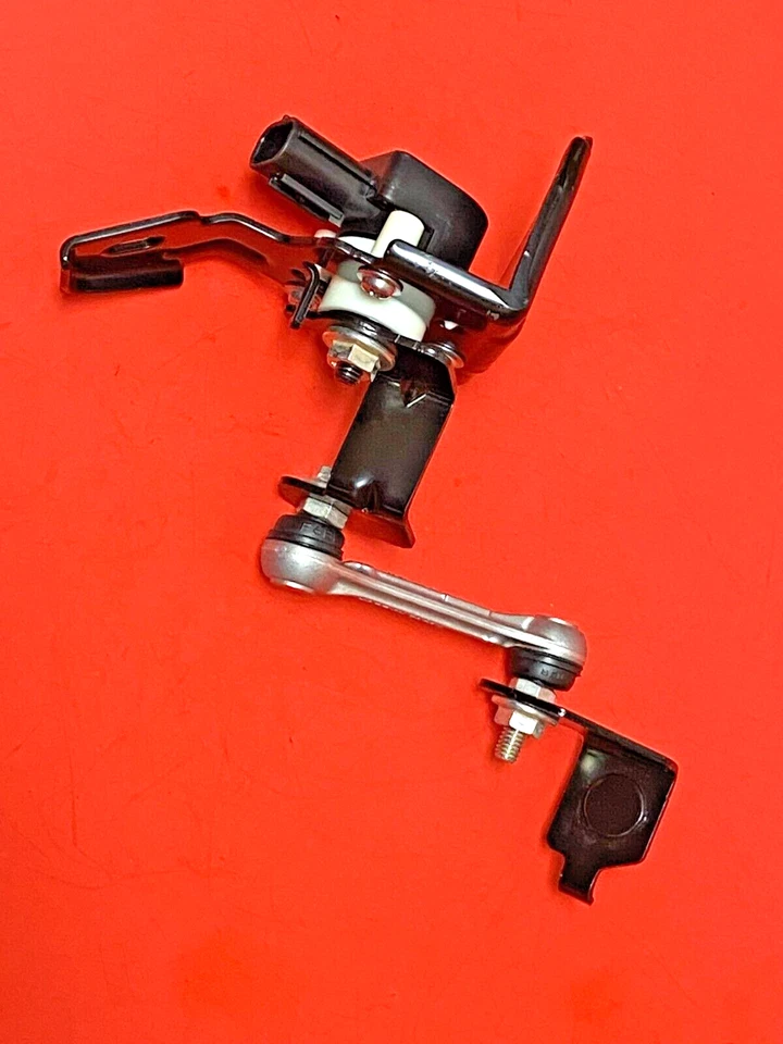 Sensor de nivel de faros delanteros B71106 para 07-09 Mitsubishi Outlander Foto 2 de 4