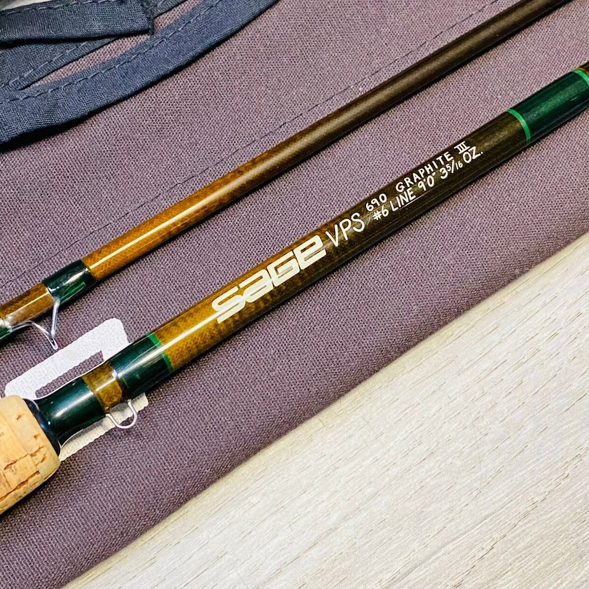 Sage VPS 690 Graphite III Fly Rod. 9'0” 6wt. W/ Tube and Sage VPS 690 Graphite III Fly Rod. 9'0” 6wt. W/ Tube and
