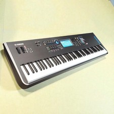 Yamaha MODX8 88-Key Synthesizer Workstation Used Tested One Owner w/ case