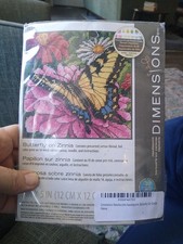Dimensions 7232 "Butterfly On Zinnia" Mini Needlepoint Kit Stitched Floss 5"x5"