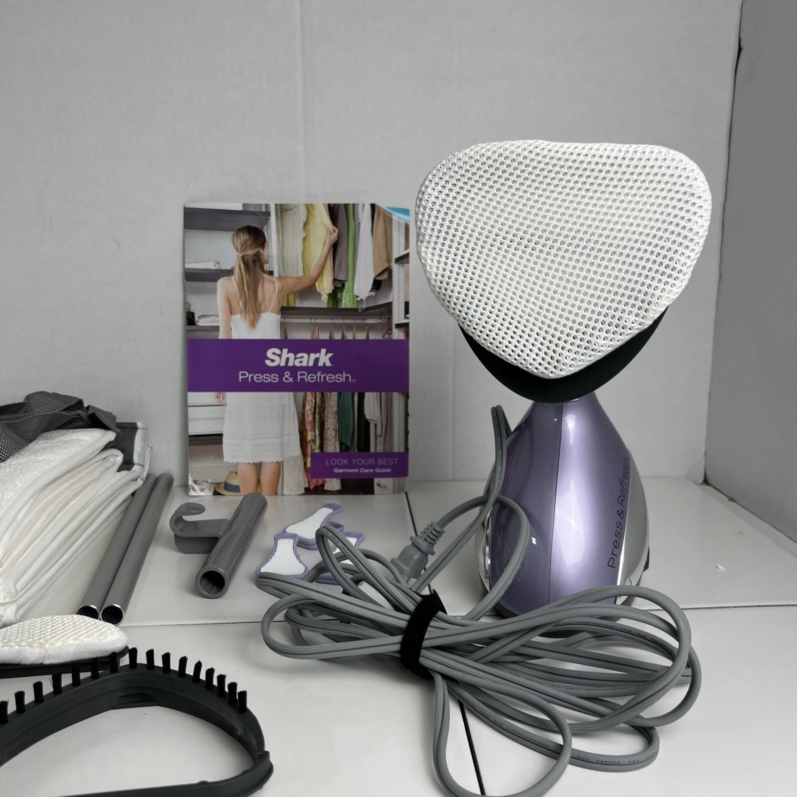 Shark Press & Refresh GS500 Garment Steamer w/ Attachments, Manual, TESTED!!