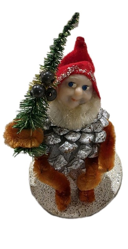 Putz VINTAGE Pipe cleaner gnome XMAS  GREEN tree chenille Santa mushroom deco