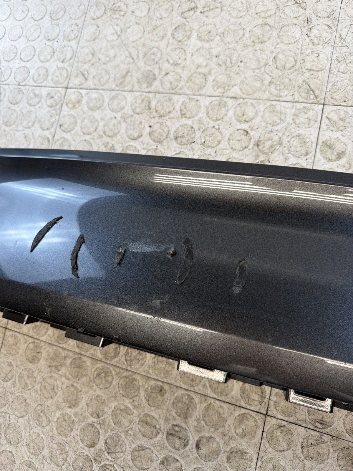 2017-2023 Audi R8 Coupe Rear Upper Bumper Cover OEM Panel Logo 4S8807649D DAMAGE