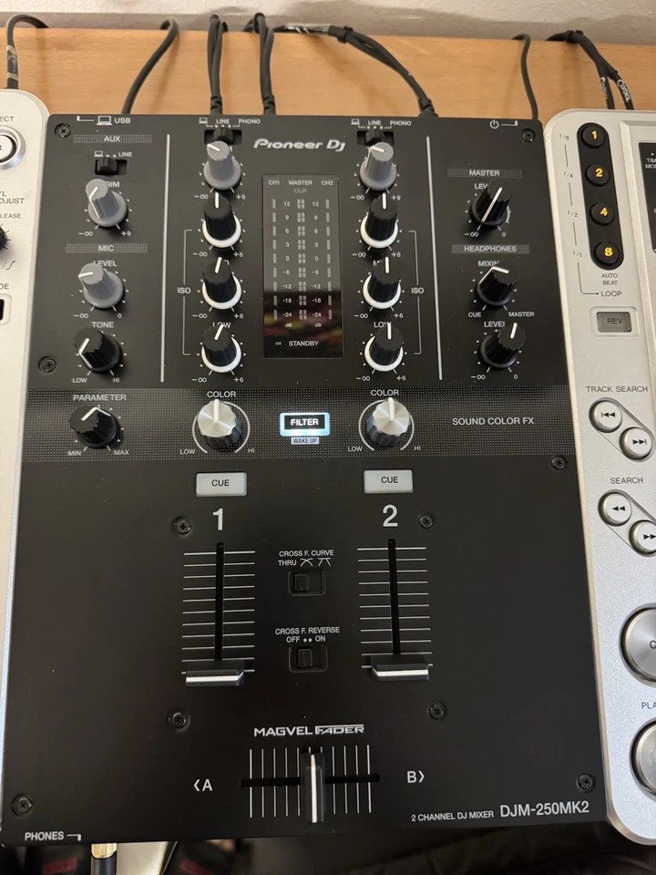 DJ Set Pioneer CDJ 800mk2 +Pioneer DJM 250mk2 Mixer - Bild 2 von 2