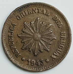 1943 Uruguay 2 Centesimos KM# 20a Circulated Condition