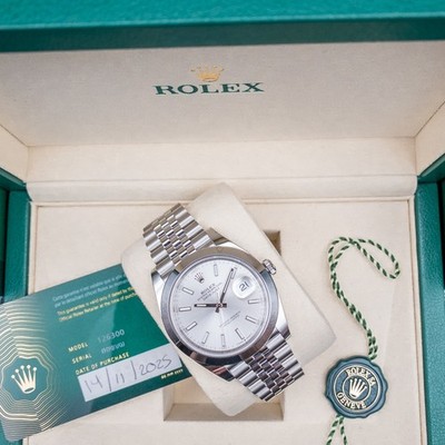 Rolex Datejust 41mm Smooth Silver Index Dial Jubilee 126300 Unworn 2025