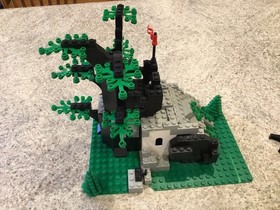 VINTAGE LEGO‼️CAMOUFLAGED OUTPOST‼️6066‼️PARTIALLY COMPLETE W/ INSTRUCTIONS