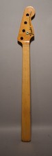 Bajo Fender Precision 1972 cuello sin trastes arce