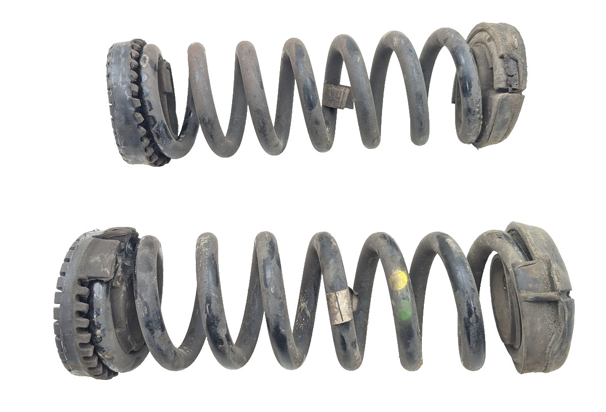 Maserati Quattroporte M156 AWD Rear Left & Right Shock Strut Coil Spring